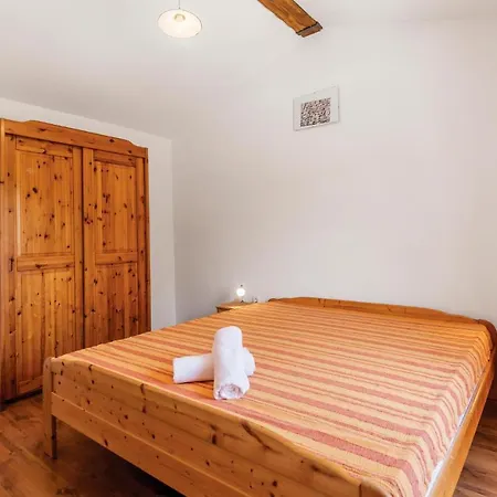 Lovely In With Kitchen *