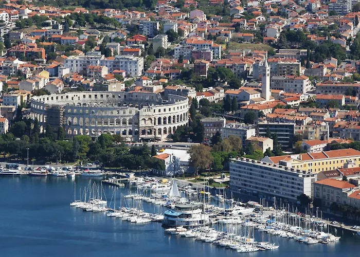 Lovely In With Kitchen Vikendica *